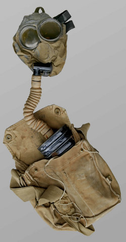 Image of a Small Box Respirator as shown on the Canadian War Museum website