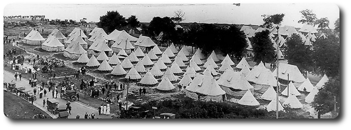 https://regimentalrogue.tripod.com/blog/CNE_Military_Camp_1915_City_of_Toronto_Archives_rd700px.jpg